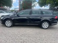 Gebraucht VW Passat Comfortline 140 PS (102 kW) 2014 Deep black perleffekt Kombi