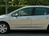 Gebraucht Peugeot 307 109 PS (80 kW) 2008 Beige Kleinwagen