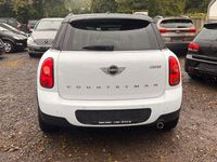 Gebraucht Mini Cooper Chili 122 PS (89 kW) 2016 Weiß Kleinwagen