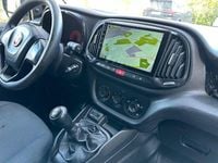 Gebraucht Fiat Doblò 95 PS (69 kW) 2017 Weiß Van / Kleinbus