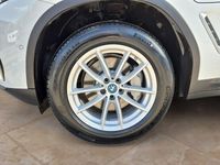 Gebraucht BMW X3 Sport Line 292 PS (214 kW) 2024 Weiß SUV