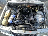 Gebraucht Mercedes 450 224 PS (164 kW) 1974 Silber Limousine