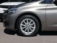 Gebraucht BMW 218 Advantage 150 PS (110 kW) 2016 Platinsilber metallic Van / Kleinbus