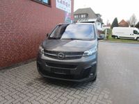 Gebraucht Opel Vivaro Innovation 122 PS (89 kW) 2020 Mondstein grau/e:vulkan grau Van / Kleinbus