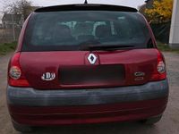 Gebraucht Renault Clio II 75 PS (55 kW) 2003 Rot Kleinwagen