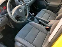 Gebraucht VW Golf IV 116 PS (85 kW) 2005 Gelb Kombi