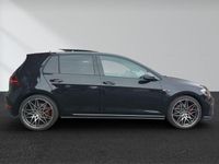 Gebraucht VW Golf VII GTI 230 PS (169 kW) 2017 Deep black pearlescent Limousine