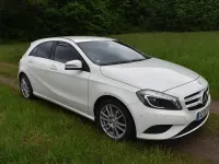 Gebraucht Mercedes A180 122 PS (89 kW) 2015 Weiß Limousine