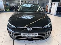 Neu VW Passat Elegance 150 PS (110 kW) 2025 Schwarz Kombi
