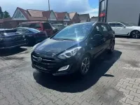 Gebraucht Hyundai i30 135 PS (99 kW) 2016 Schwarz Kombi
