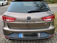 Gebraucht Seat Leon FR 180 PS (132 kW) 2015 Braun Kombi