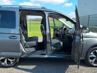 Gebraucht Ford Tourneo Connect Active 122 PS (89 kW) 2024 Grau Van / Kleinbus