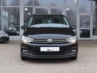 Gebraucht VW Touran 122 PS (89 kW) 2022 Deep black perleffekt Van / Kleinbus