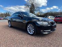 Gebraucht BMW 320 Cabriolet Sport Line 170 PS (125 kW) 2012 Schwarz Cabrio