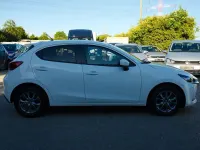 Gebraucht Mazda 2 Exclusive-Line 90 PS (66 kW) 2023 Weiß Kleinwagen