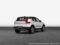 Neu Volvo XC40 Plus 163 PS (119 kW) 2026 Weiß SUV