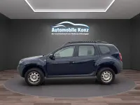 Używany Dacia Duster Ice 105 KM (77 kW) 2015 Niebieski SUV