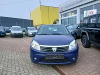 Gebraucht Dacia Sandero Lauréate 75 PS (55 kW) 2009 Dacia blau marine Kleinwagen