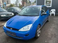 Usata Ford Fiesta 100 CV (73 kW) 2002 Blu Utilitaria