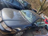 Second-hand Audi A4 101 CP (74 kW) 1998 Negru Berlinǎ