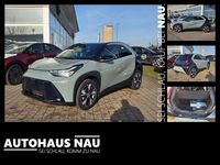 Gebraucht Toyota Aygo X 116 PS (85 kW) 2026 Urban khaki / night sky black SUV