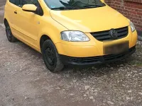 Gebraucht VW Fox 54 PS (39 kW) 2010 Gelb Kleinwagen