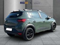 Neu Dacia Sandero Expression 91 PS (66 kW) 2025 Zedergrün Kleinwagen