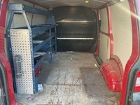 Gebraucht VW Transporter 102 PS (75 kW) 2015 Rot Van