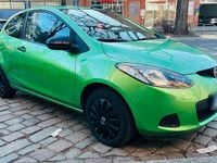 Gebraucht Mazda 2 75 PS (55 kW) 2009 Grün Kleinwagen