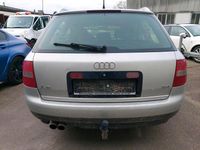 Usado Audi A6 165 HP (121 kW) 1999 Prateado Carrinha