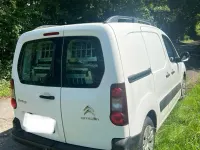 Gebraucht Citroën Berlingo 75 PS (55 kW) 2012 Weiß Van / Kleinbus