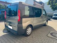 Gebraucht Renault Trafic 114 PS (83 kW) 2009 Grau Van / Kleinbus