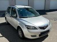 Second-hand Mazda 2 75 CP (55 kW) 2003 Argintiu Hatchback