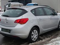 Gebraucht Opel Astra Edition 116 PS (85 kW) 2010 Silber Limousine