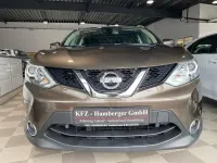Gebraucht Nissan Qashqai N-Connecta 163 PS (119 kW) 2016 Braun SUV