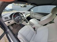 Second-hand VW Eos 122 CP (89 kW) 2008 Albastru Cabrio