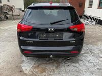 Second-hand Kia Ceed 128 CP (94 kW) 2015 Negru Hatchback
