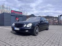 Gebraucht Mercedes E320 Elegance 224 PS (164 kW) 2007 Schwarz Limousine