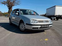 Gebraucht VW Golf IV 75 PS (55 kW) 2000 Silber Kleinwagen