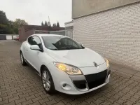 Używany Renault Mégane Dynamique 110 KM (80 kW) 2009 Biały Coupe
