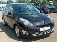 Gebraucht Renault Scenic E-Tech Luxe 131 PS (96 kW) 2010 Schwarz Van / Kleinbus