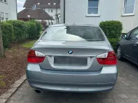 Gebraucht BMW 320 170 PS (125 kW) 2007 Grau Limousine