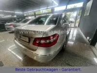 Gebraucht Mercedes E200 184 PS (135 kW) 2009 Andere Limousine
