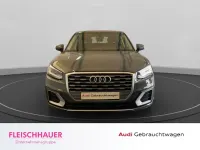 Gebraucht Audi Q2 Sport 116 PS (85 kW) 2019 Grau SUV