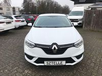 Gebraucht Renault Mégane IV Life 101 PS (74 kW) 2017 Weiß Limousine