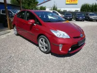 Gebraucht Toyota Prius Basis 99 PS (72 kW) 2013 Rot Limousine