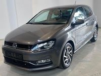 Gebraucht VW Polo Sound 90 PS (66 kW) 2017 Schwarz Limousine