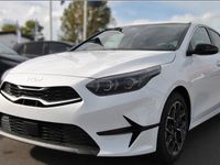 Gebraucht Kia Ceed 101 PS (74 kW) 2024 Deluxeweiß metallic Kleinwagen