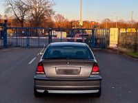 Gebraucht BMW 316 116 PS (85 kW) 2003 Silber Kombi