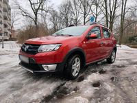 Gebraucht Dacia Sandero Stepway 90 PS (66 kW) 2013 Rot Kleinwagen